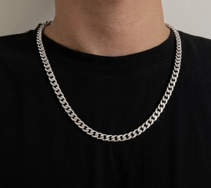 Silver Plated Stainless Steel Chain Necklace – Stylish Unisex Party Wear